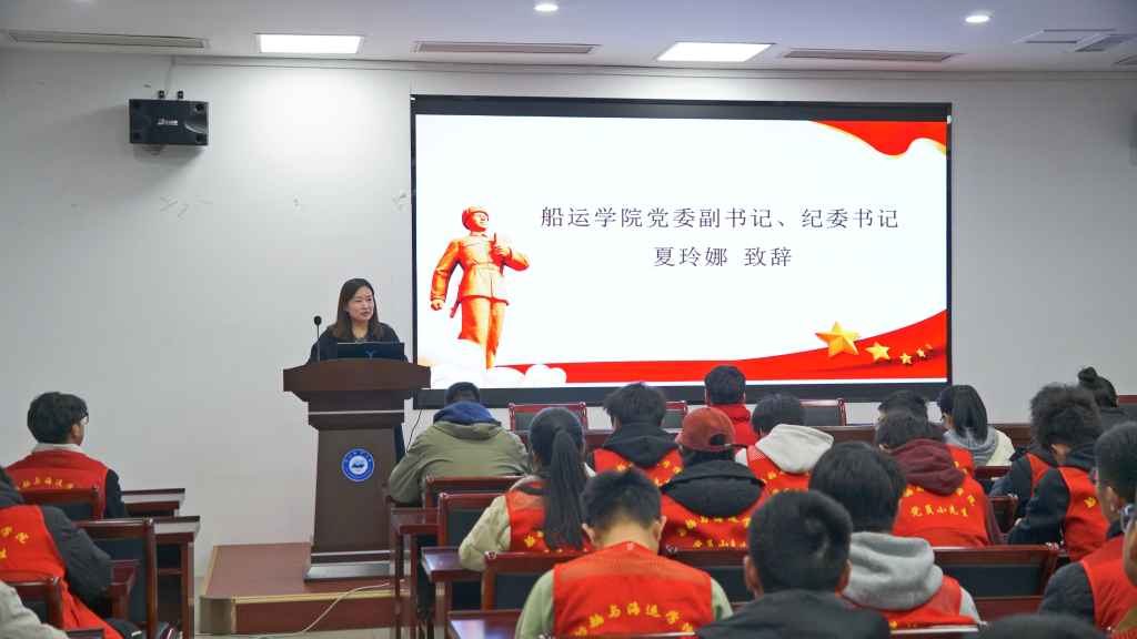 雷锋2.png 鼎盛娱乐